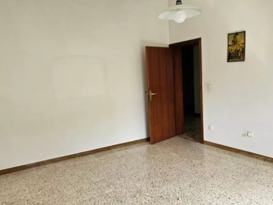Immagine 23 di Appartamento in vendita  in località Rosciano a Fano