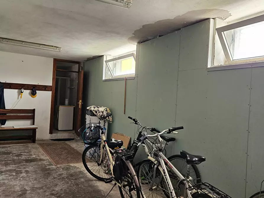 Immagine 33 di Appartamento in vendita  in località Rosciano a Fano