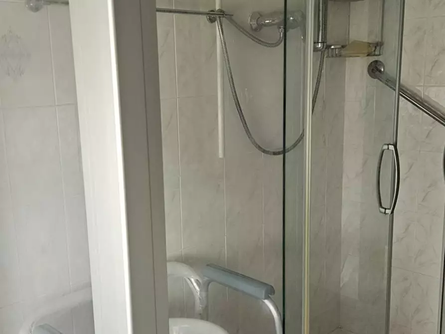 Immagine 36 di Appartamento in vendita  in località Rosciano a Fano