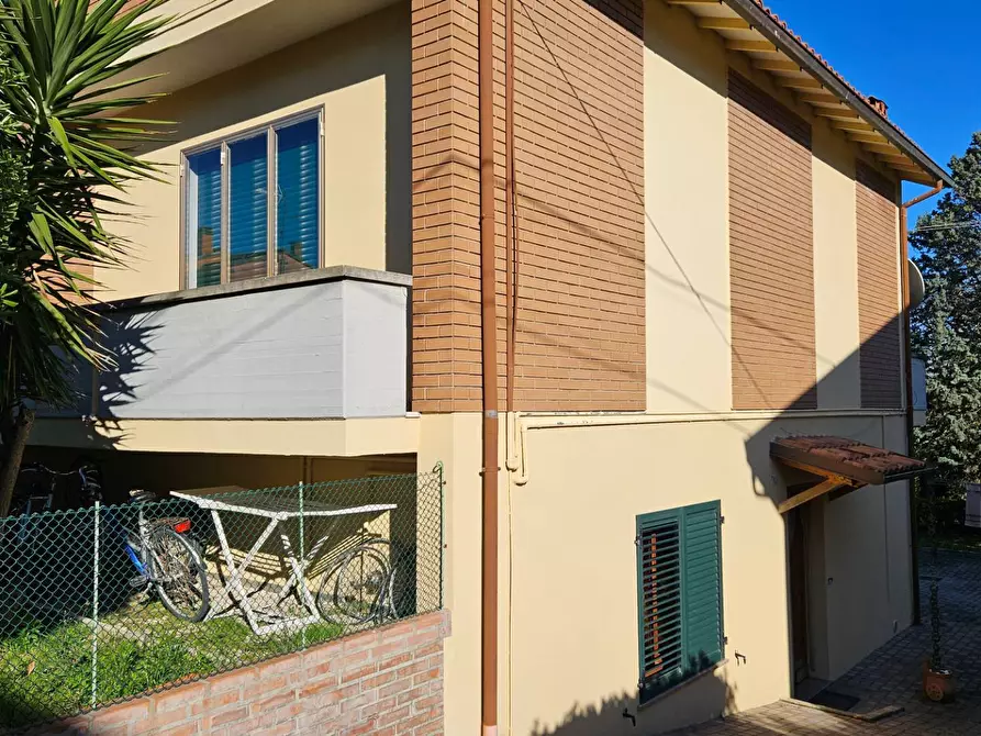 Immagine 2 di Villa in vendita  in Via Dirindella 5 a Fano