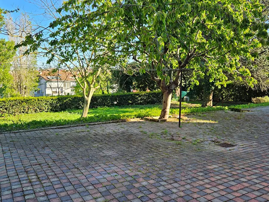 Immagine 12 di Villa in vendita  in Via Dirindella 5 a Fano