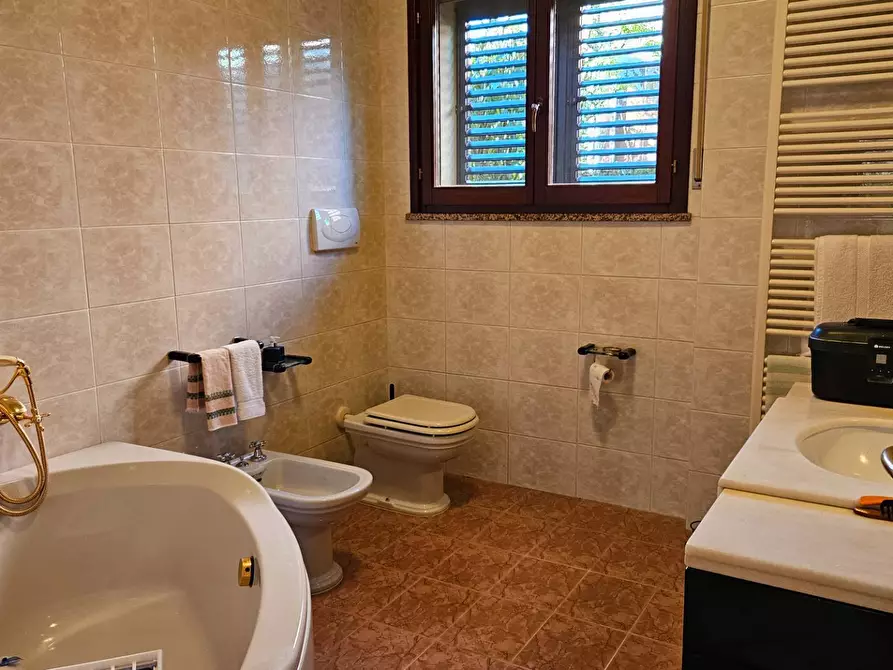 Immagine 47 di Villa in vendita  in Via Dirindella 5 a Fano