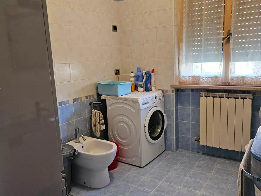Immagine 82 di Villa in vendita  in Via Dirindella 5 a Fano