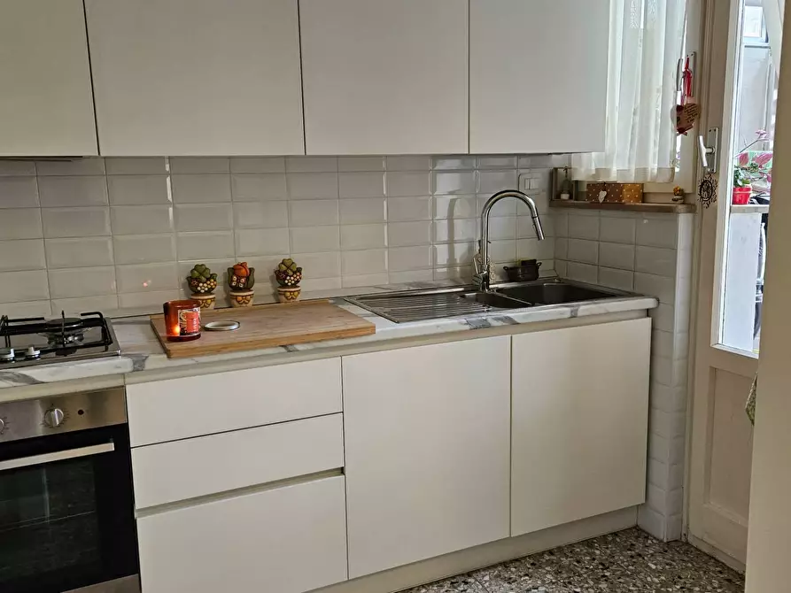 Immagine 13 di Appartamento in vendita  in Via Luigi Lelli 7 a Fano