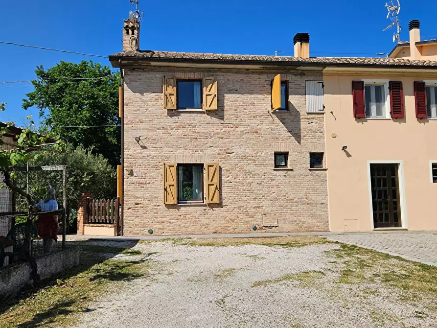 Immagine 5 di Rustico / casale in vendita  in via Salvamaggio 1 a Colli Al Metauro