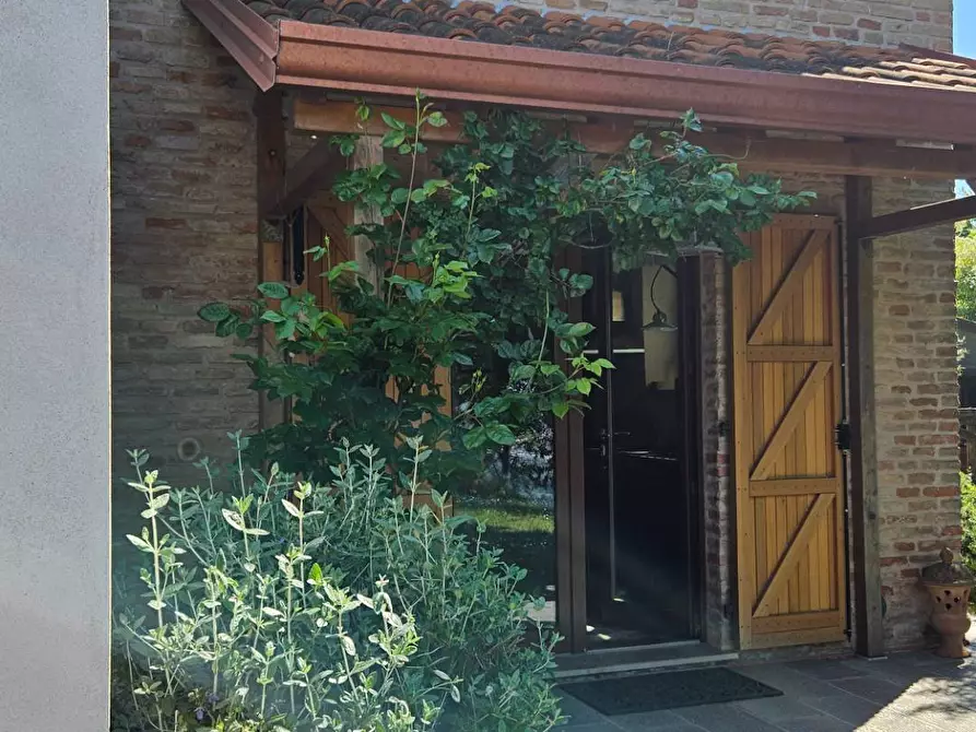 Immagine 32 di Rustico / casale in vendita  in via Salvamaggio 1 a Colli Al Metauro