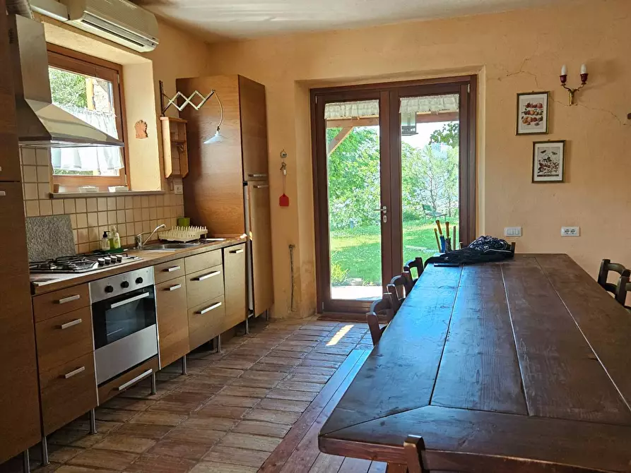 Immagine 38 di Rustico / casale in vendita  in via Salvamaggio 1 a Colli Al Metauro