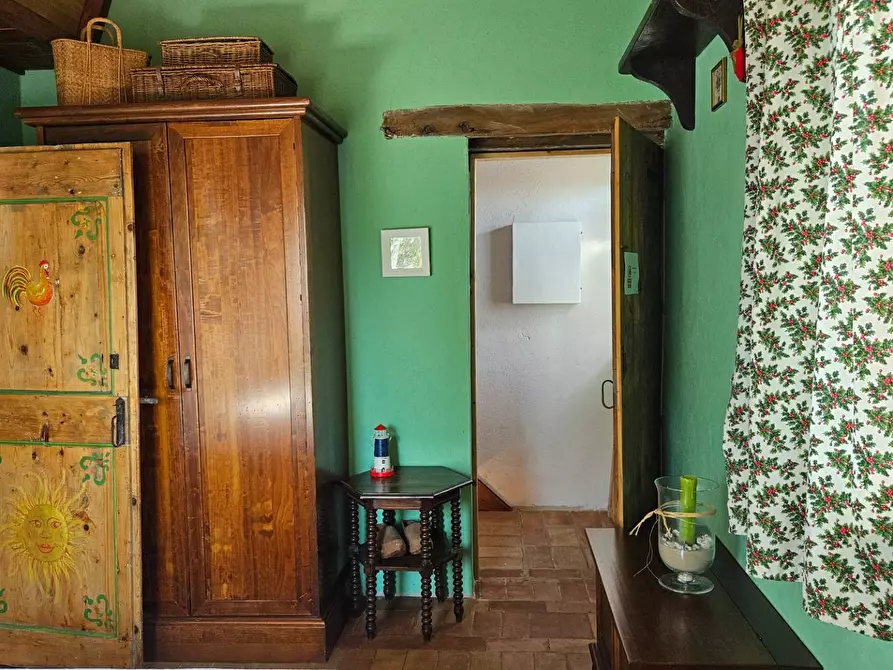 Immagine 54 di Rustico / casale in vendita  in via Salvamaggio 1 a Colli Al Metauro
