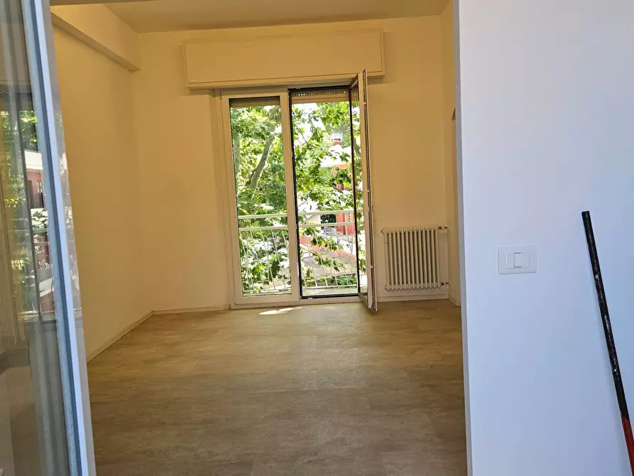 Immagine 16 di Appartamento in vendita  in Via Gorizia 2 a Fano