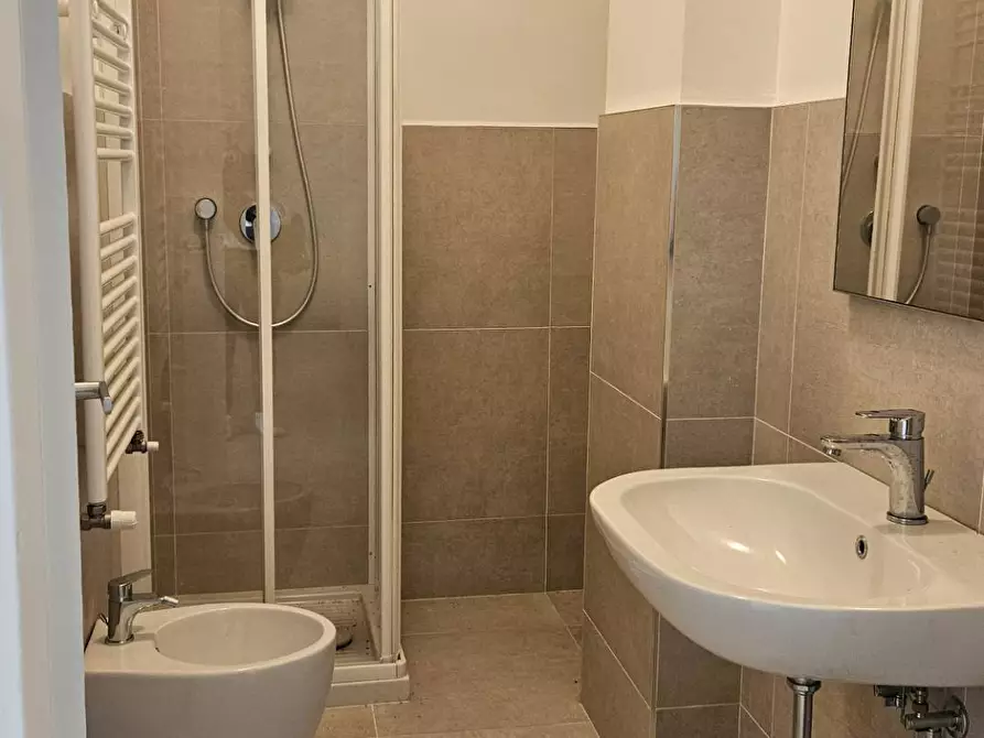 Immagine 24 di Appartamento in vendita  in Via Gorizia 2 a Fano