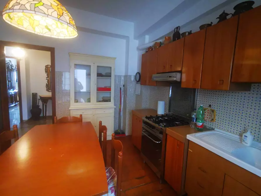 Immagine 10 di Appartamento in vendita  in Via Raffaello Sanzio 10 a Fano