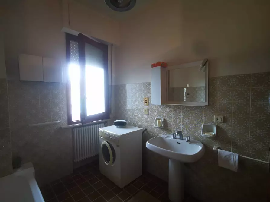 Immagine 25 di Appartamento in vendita  in Via Raffaello Sanzio 10 a Fano