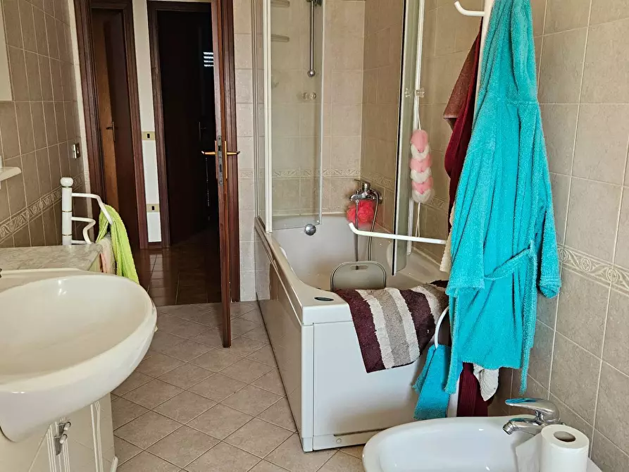 Immagine 11 di Appartamento in vendita  in Via Angelo Corelli 8 a Fano