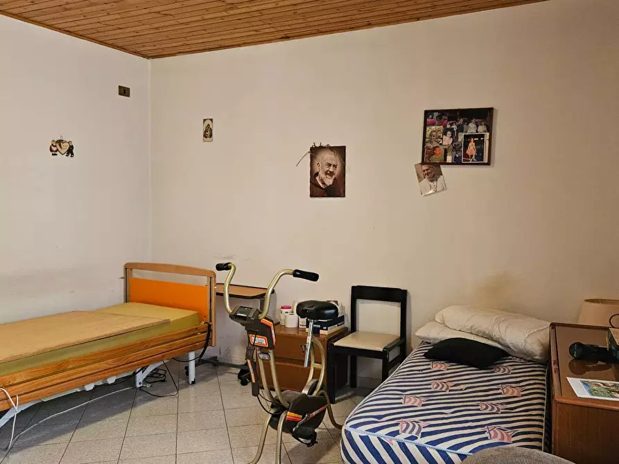 Immagine 13 di Casa semindipendente in vendita  in Via Santa Susanna 1 a Mombaroccio