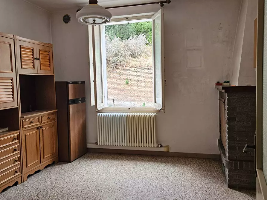 Immagine 2 di Appartamento in vendita  in Via Pieve Canneti 10 a Terre Roveresche