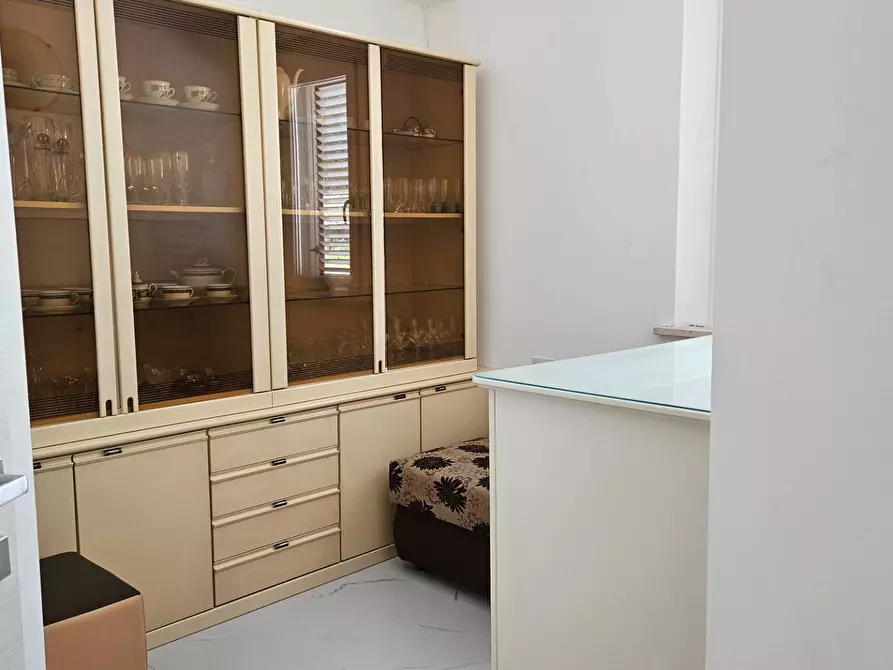 Immagine 28 di Appartamento in vendita  in Via della Scuola 4 a Fano