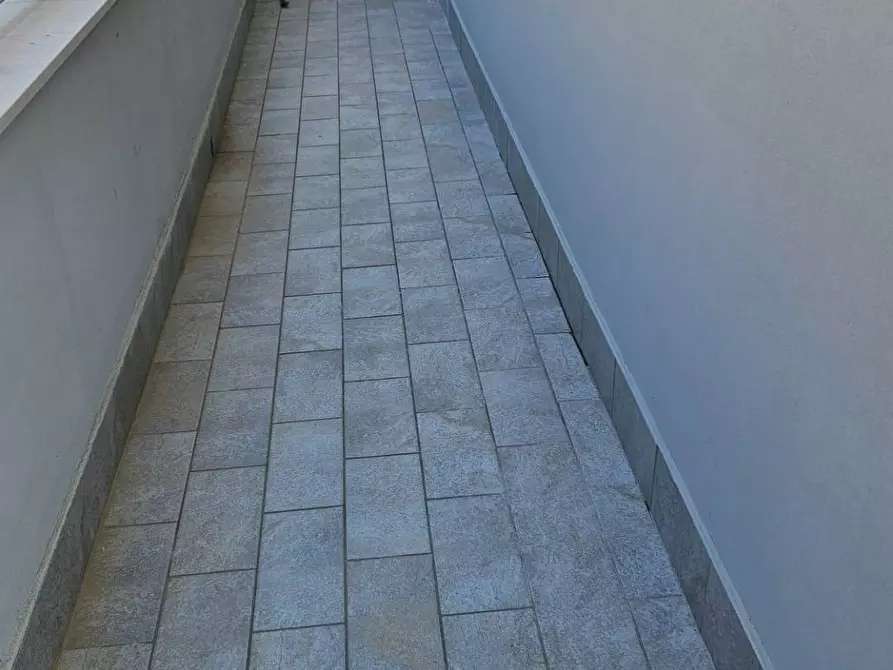 Immagine 37 di Appartamento in vendita  in Via della Scuola 4 a Fano
