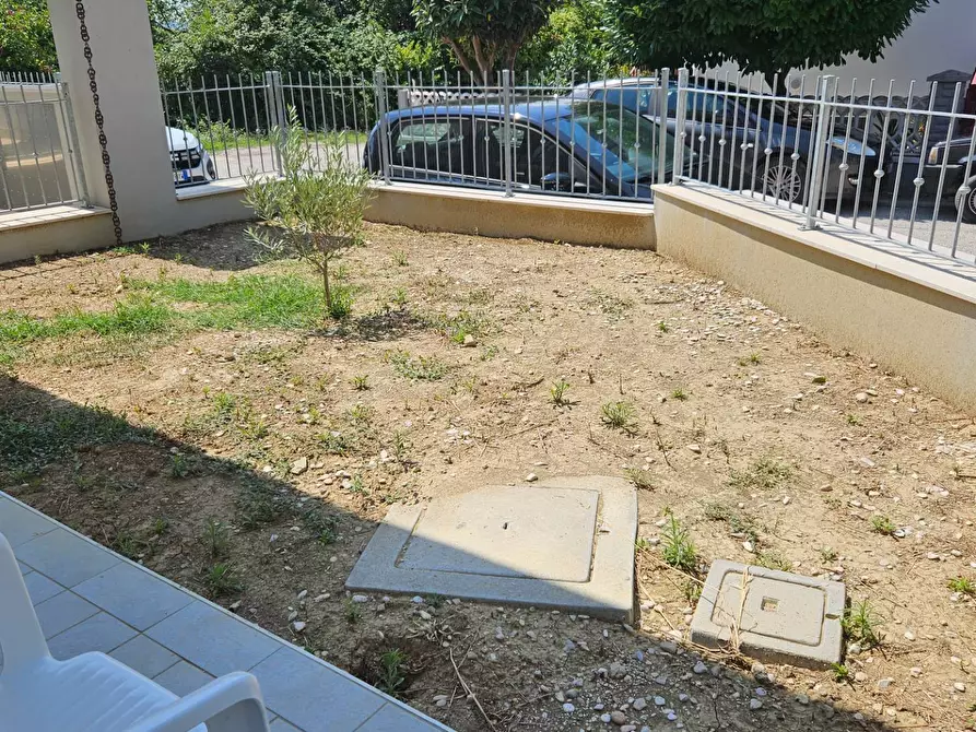 Immagine 38 di Appartamento in vendita  in Via della Scuola 4 a Fano