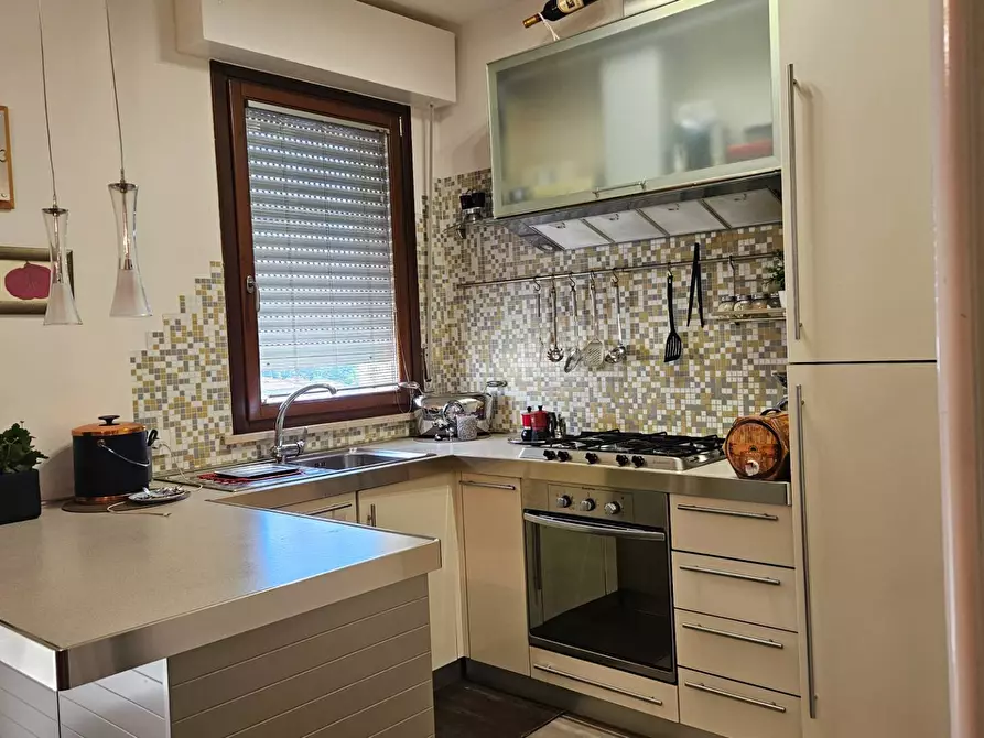Immagine 10 di Appartamento in vendita  in Via Ungaretti 9 a Colli Al Metauro