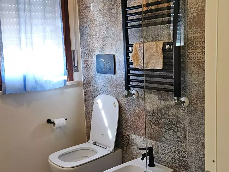 Immagine 23 di Appartamento in vendita  in Via Ungaretti 9 a Colli Al Metauro