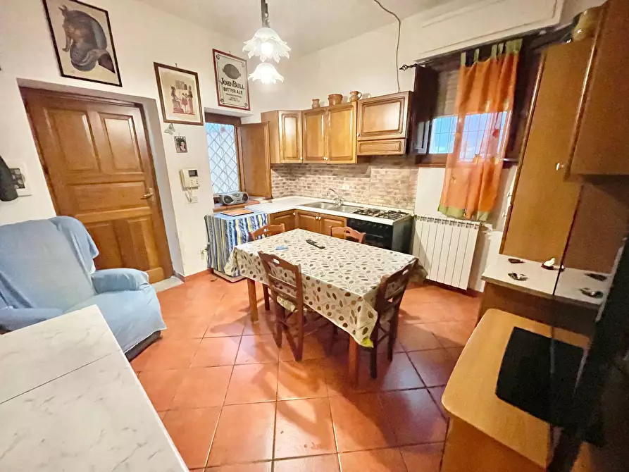 Immagine 3 di Appartamento in vendita  in Cortile Giammona 6 a Palermo