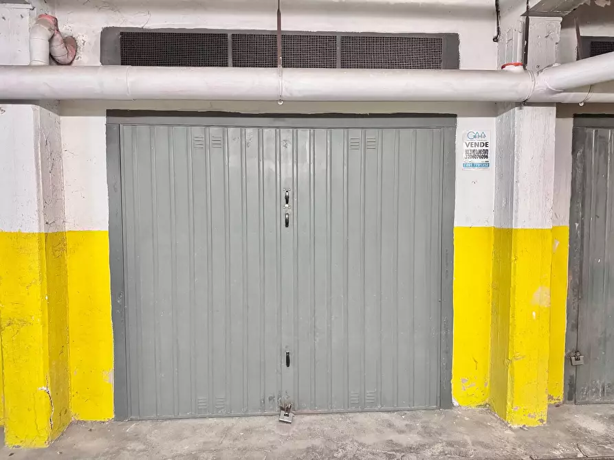 Immagine 6 di Box auto in vendita  in via città di palermo 167 a Bagheria