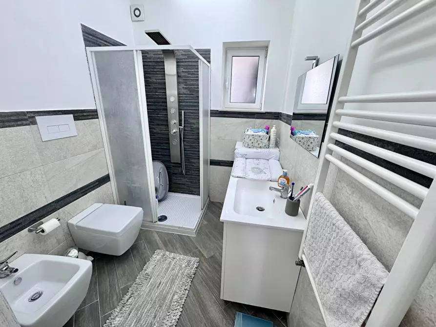 Immagine 13 di Appartamento in vendita  in Via D'ossuna 66 a Palermo