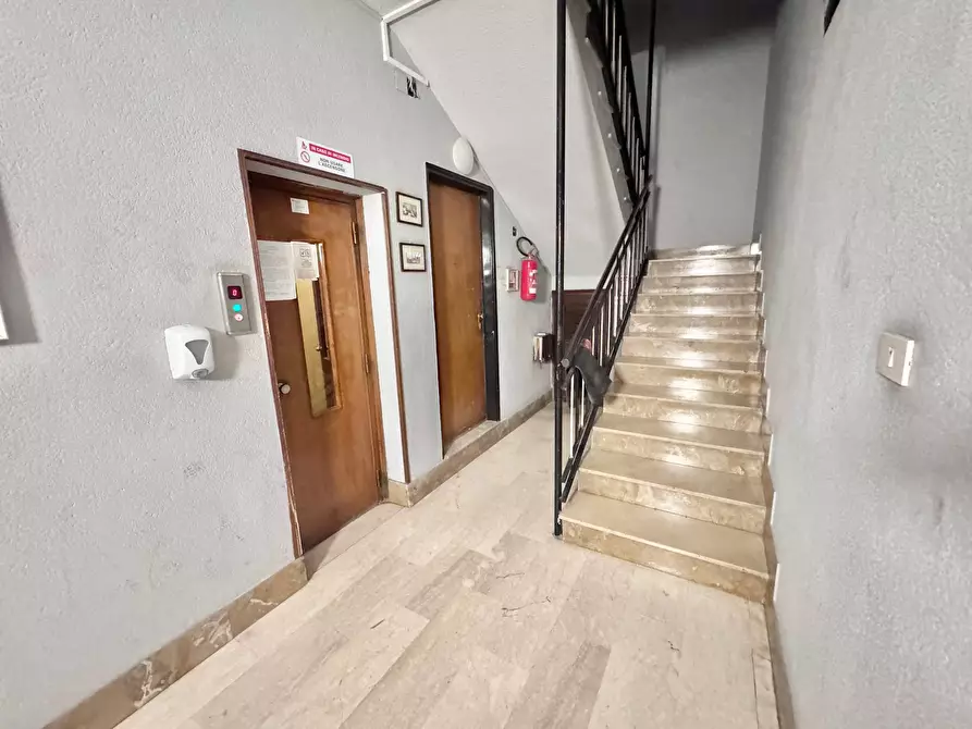 Immagine 15 di Appartamento in vendita  in Via D'ossuna 66 a Palermo