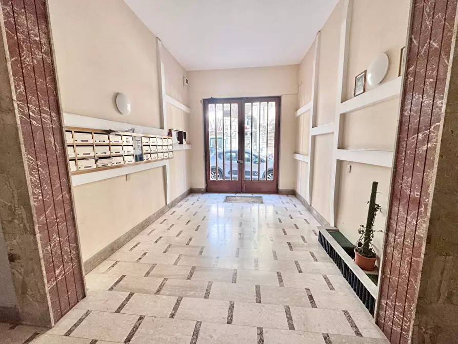 Immagine 17 di Appartamento in vendita  in Via D'ossuna 66 a Palermo