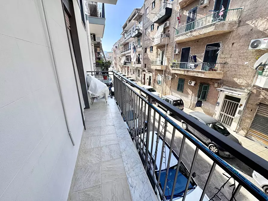 Immagine 12 di Appartamento in vendita  in via nicolò buscemi 13/a a Palermo