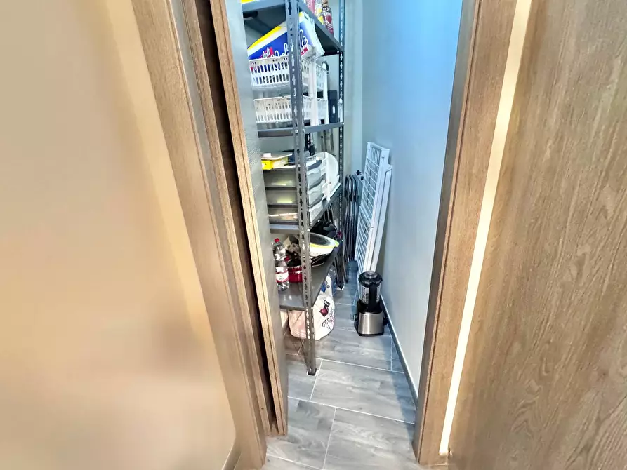 Immagine 14 di Appartamento in vendita  in Via Inserra 37 a Palermo