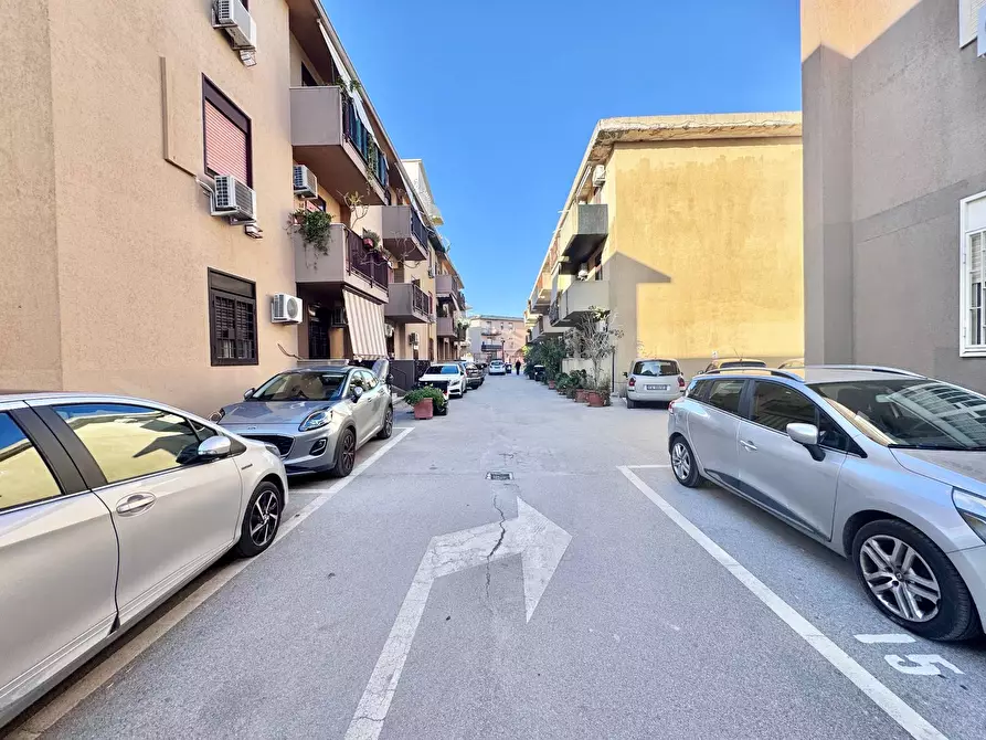 Immagine 20 di Appartamento in vendita  in Via Inserra 37 a Palermo