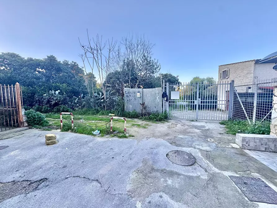 Immagine 2 di Terreno agricolo in vendita  in Via Sibari a Palermo