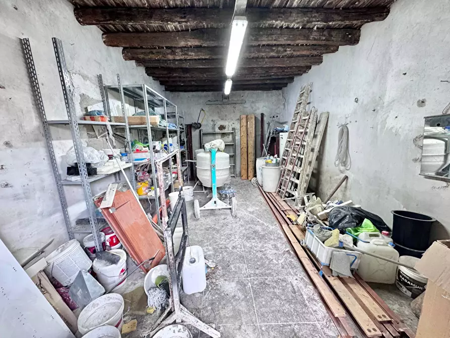 Immagine 2 di Magazzino in vendita  in Via Filippo Brunetto 6 a Palermo