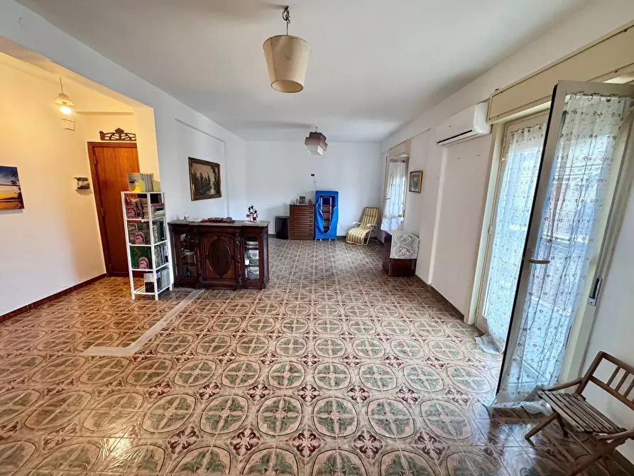 Immagine 2 di Appartamento in vendita  in Via Alfonso Amorelli a Palermo