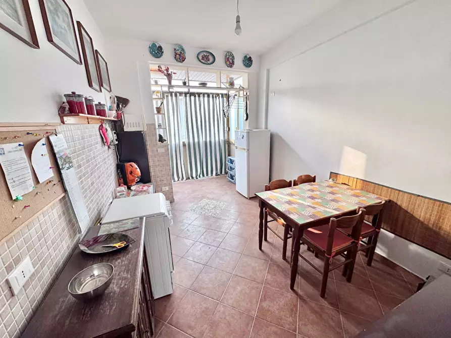 Immagine 3 di Appartamento in vendita  in Via Alfonso Amorelli a Palermo