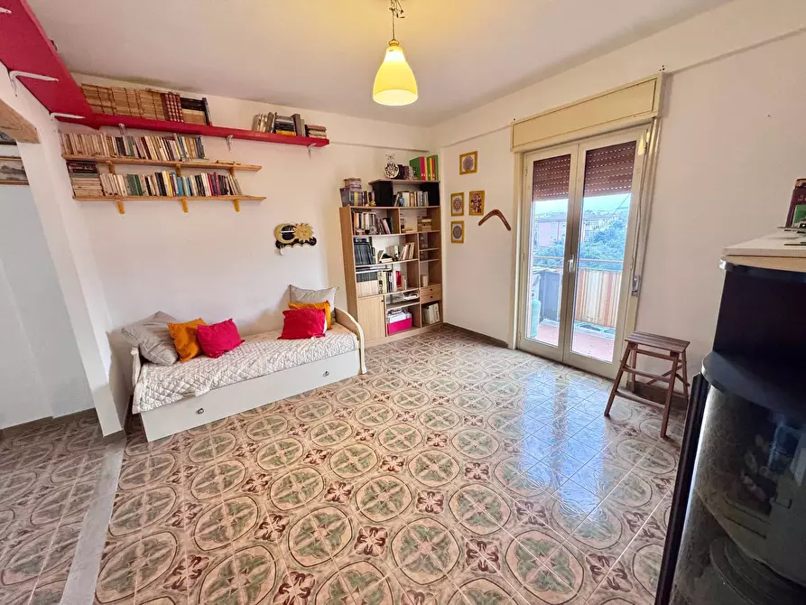 Immagine 11 di Appartamento in vendita  in Via Alfonso Amorelli a Palermo