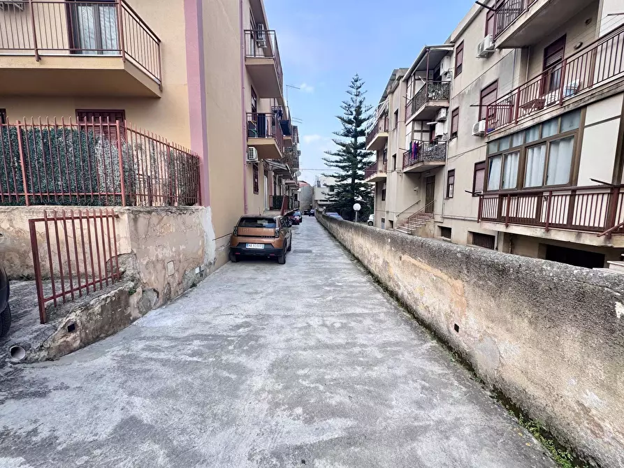 Immagine 22 di Appartamento in vendita  in Via Alfonso Amorelli a Palermo