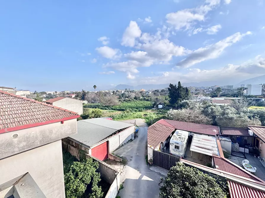 Immagine 6 di Attico in vendita  in Via Andrea D'antoni a Palermo