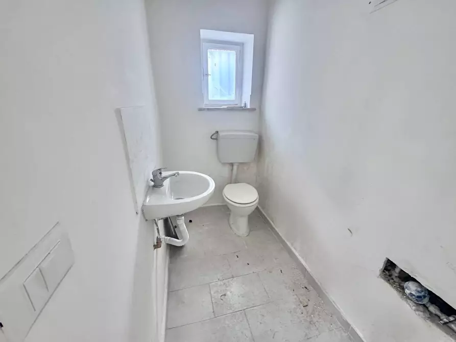 Immagine 4 di Appartamento in affitto  in Via Principe Di Palagonia a Palermo