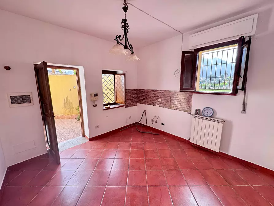 Immagine 3 di Appartamento in vendita  in Cortile Giammona 6 a Palermo