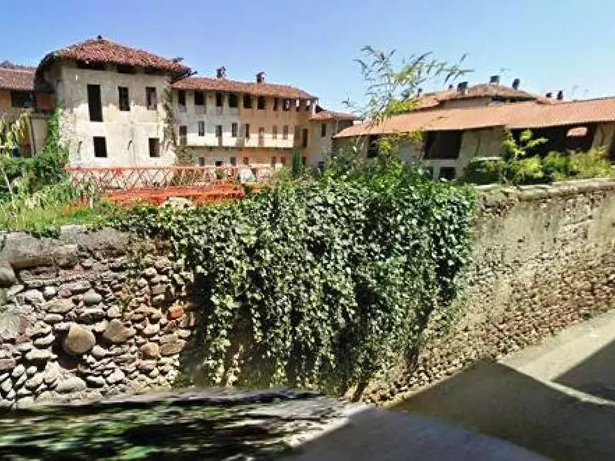 Immagine 16 di Palazzo in vendita  in Via Donalisio 5 a Mathi