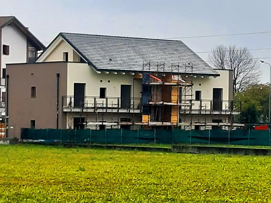 Immagine 21 di Appartamento in vendita  in Viale Europa a San Maurizio Canavese