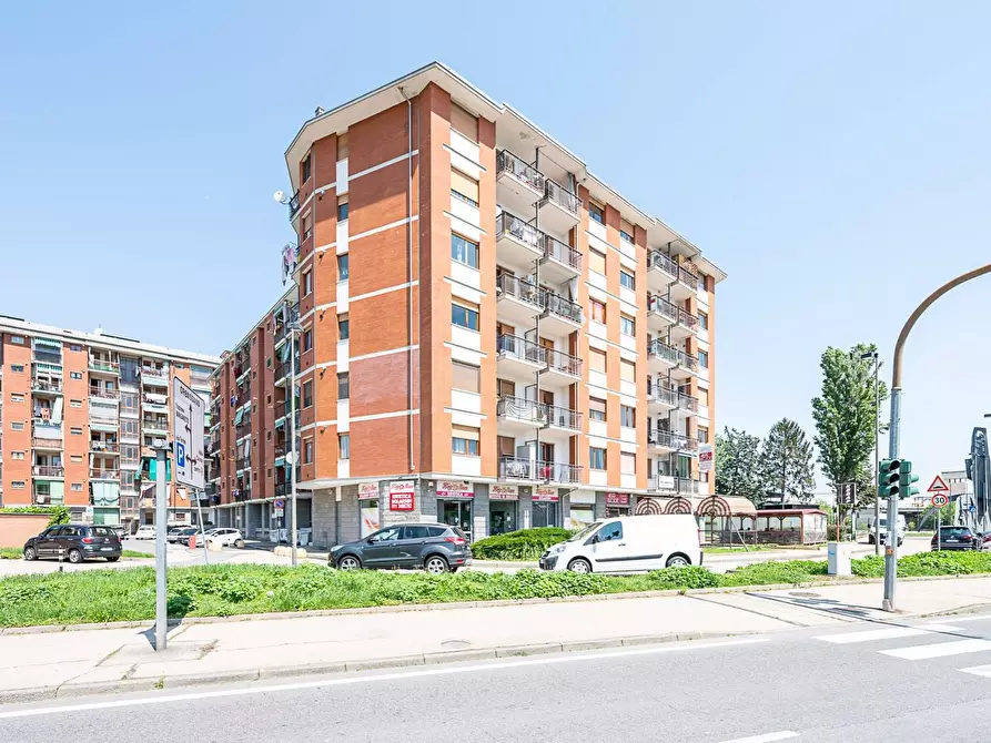Immagine 1 di Appartamento in vendita  in strada Torino 17 a Beinasco
