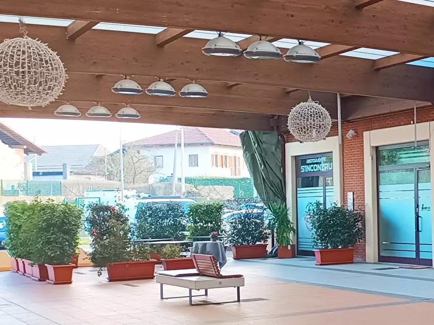 Immagine 5 di Attività commerciale in affitto  in Via Torino 168 a Ala Di Stura