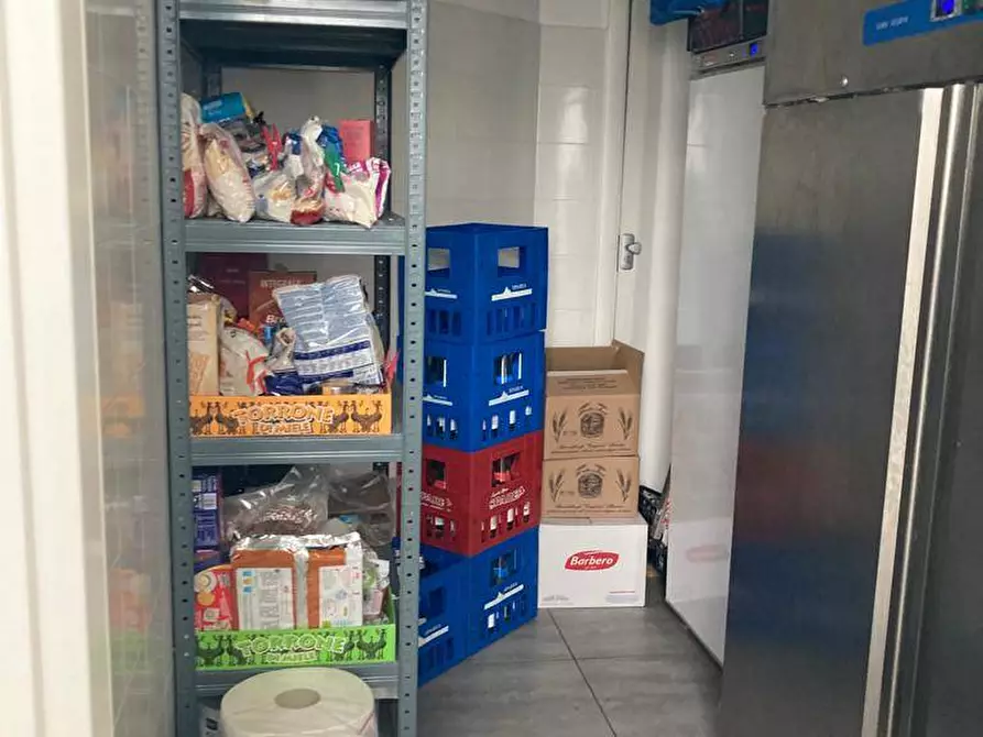 Immagine 10 di Attività commerciale in affitto  in Via Torino 168 a Ala Di Stura
