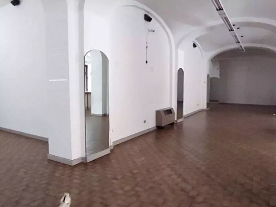 Immagine 3 di Attività commerciale in affitto  in Bartolomeo Bruni 1 a Cuneo