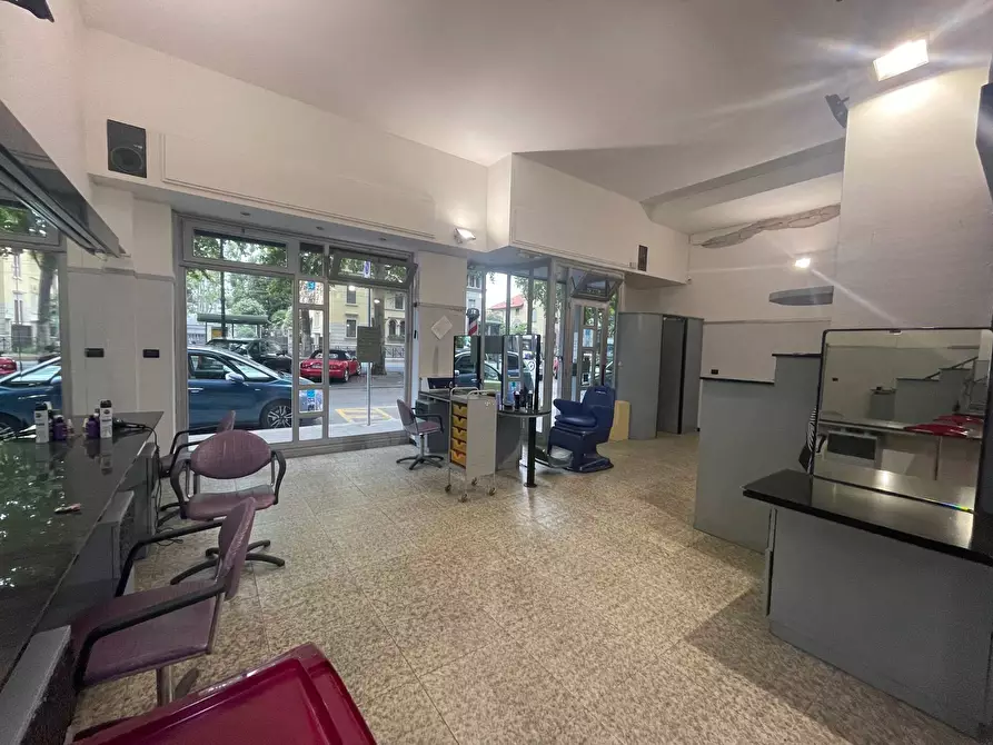 Immagine 8 di Negozio   in Corso Unione Sovietica 171 a Torino