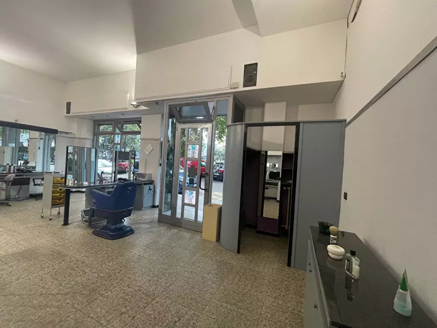 Immagine 11 di Negozio   in Corso Unione Sovietica 171 a Torino