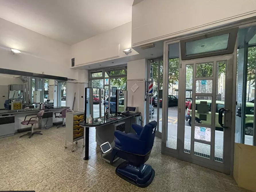 Immagine 9 di Negozio   in Corso Unione Sovietica 171 a Torino